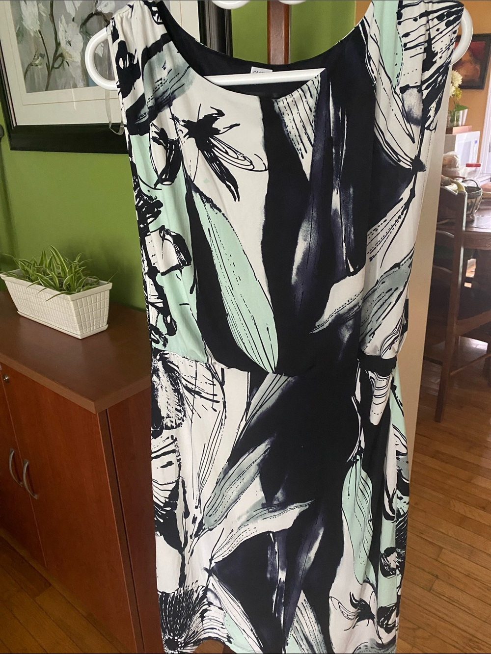 connected apparel Black, White & Mint Abstract Floral Sleeveless Dress